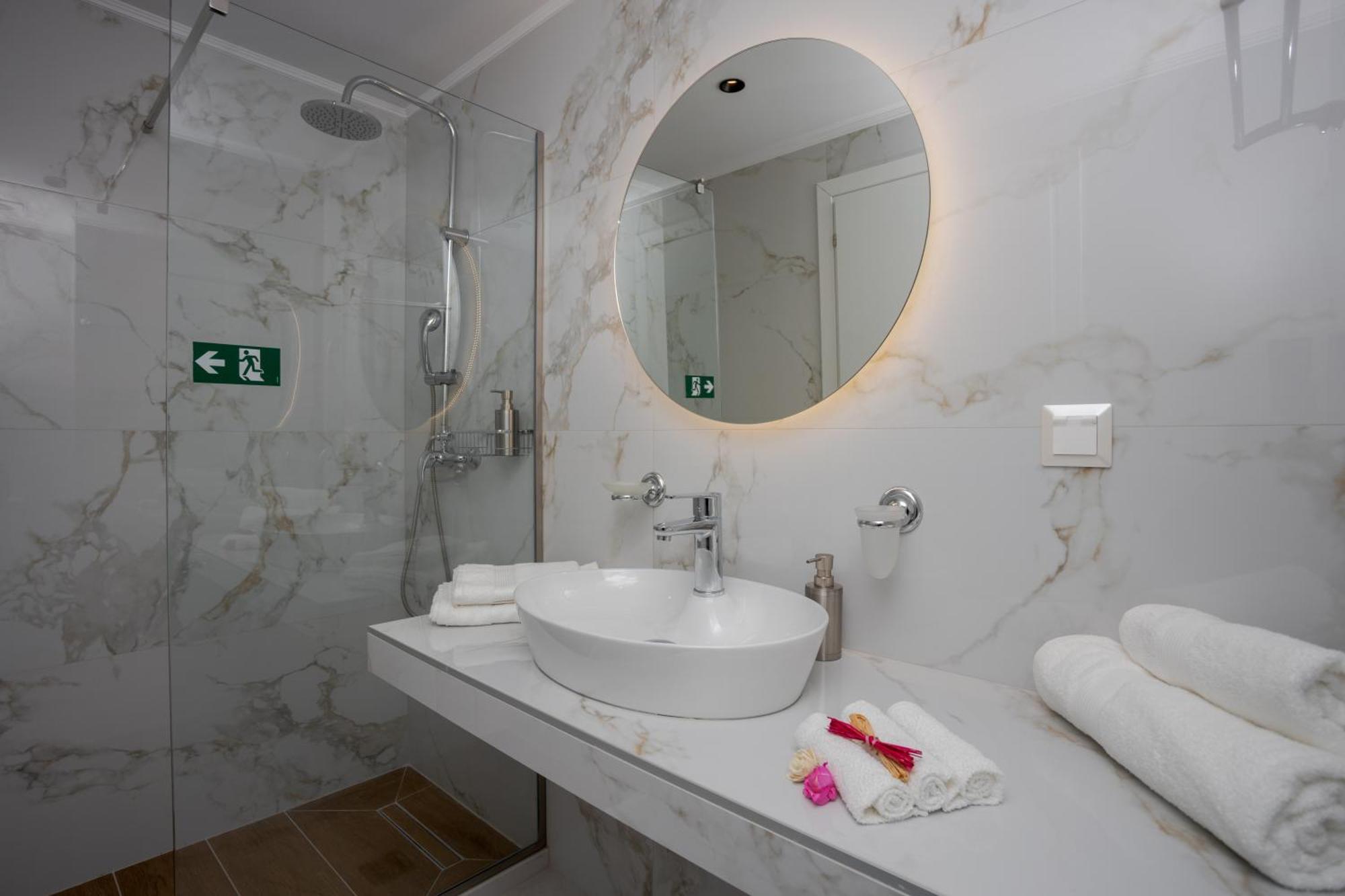 Myra Mare Suites By Estia Αμουδάρα Εξωτερικό φωτογραφία